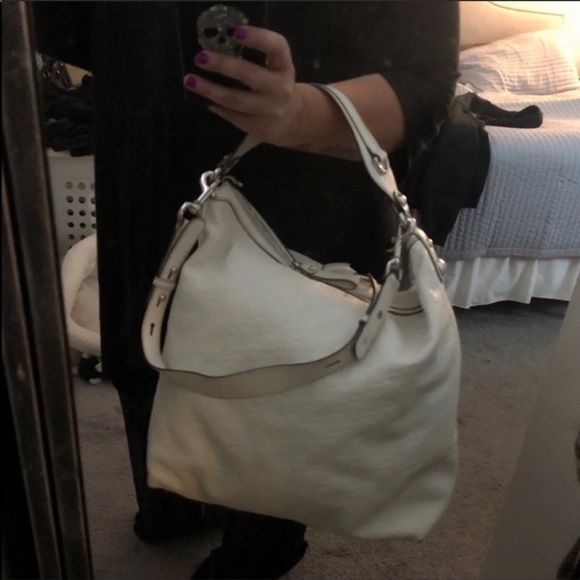 Large White Gucci Bag - Picture 6 of 8
